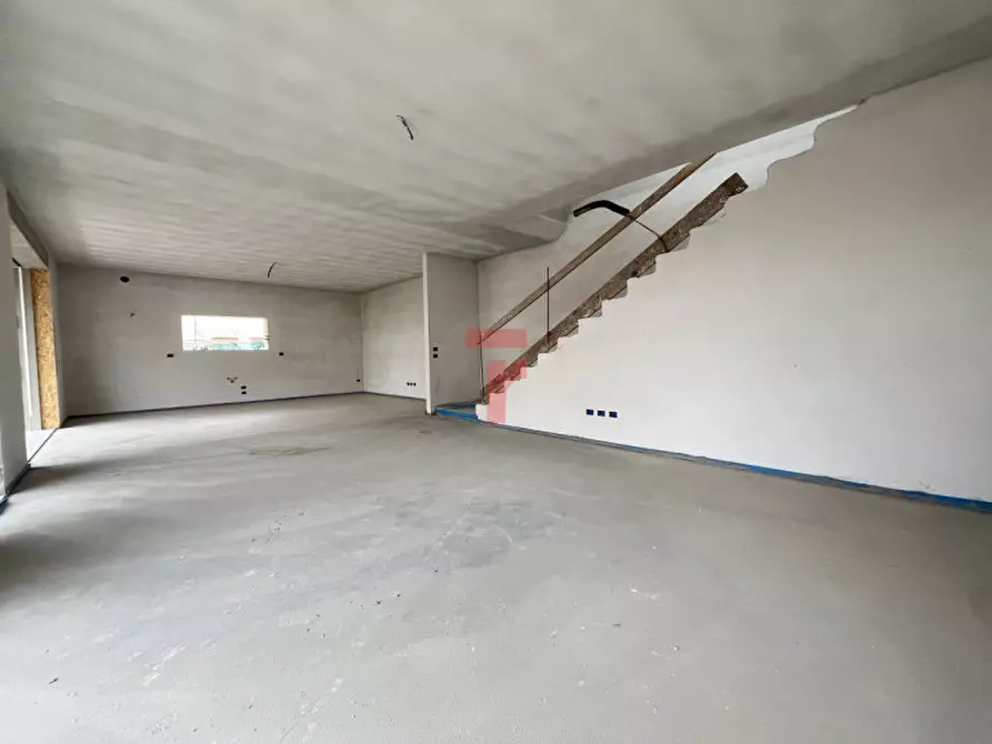 Immagine 3 di Villa in vendita  in Via Roma a Limena