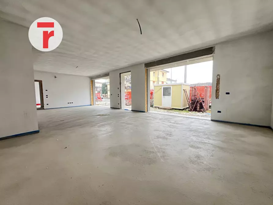 Immagine 3 di Villa in vendita  in Via Roma a Limena