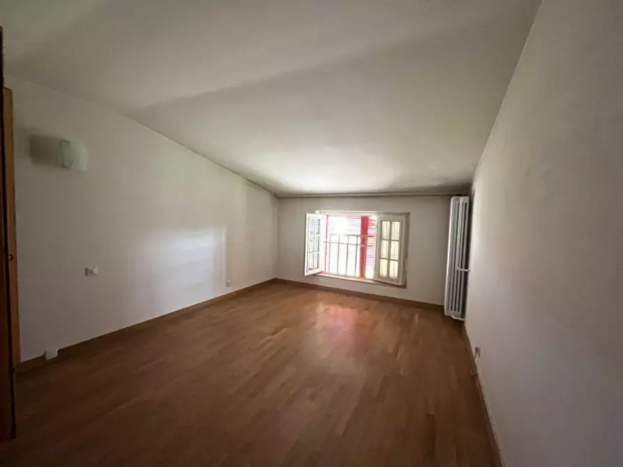 Immagine 10 di Casa indipendente in vendita  a Creazzo