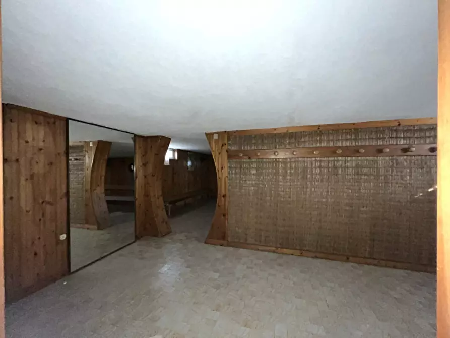 Immagine 19 di Casa indipendente in vendita  a Creazzo