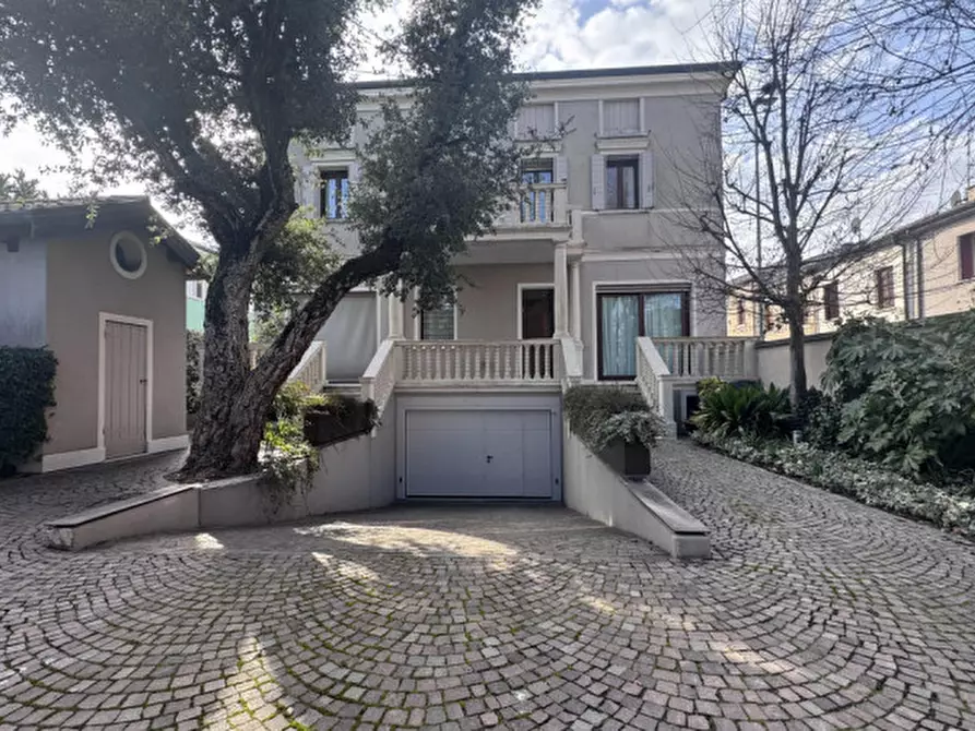 Immagine 2 di Casa bifamiliare in vendita  a Monselice