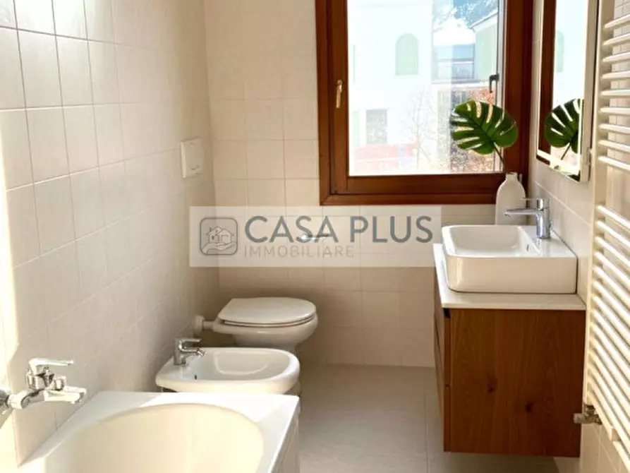 Immagine 5 di Appartamento in vendita  a Rossano Veneto