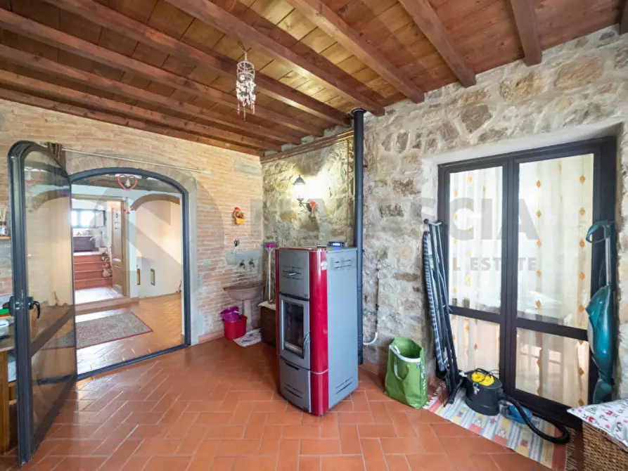 Immagine 6 di Rustico / casale in vendita  in Località Castiglioni a Rufina