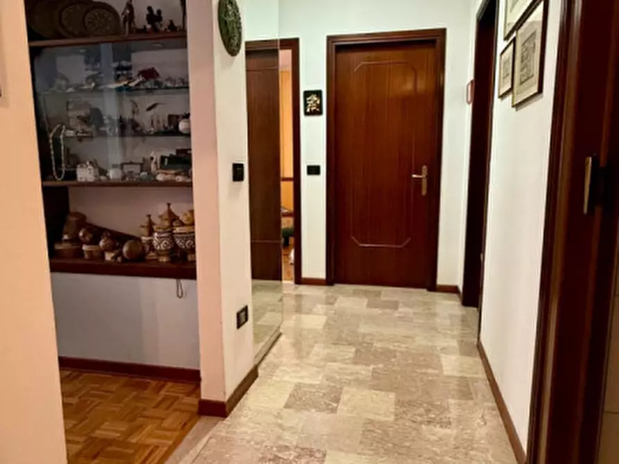 Immagine 21 di Appartamento in vendita  in Via Vittorio Saetta a Padova