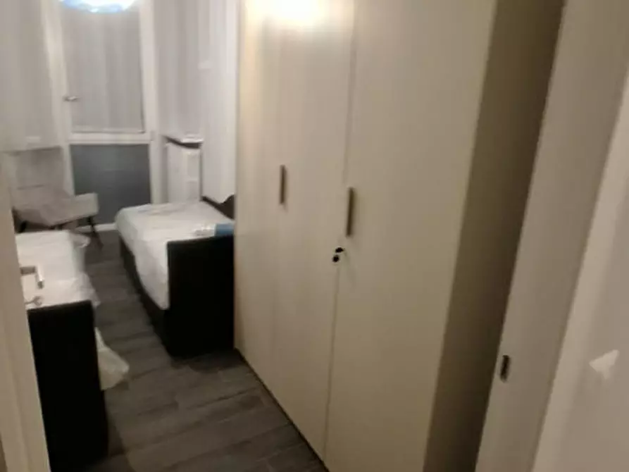 Immagine 6 di Appartamento in affitto  in Viale Mentana, 112 a Parma