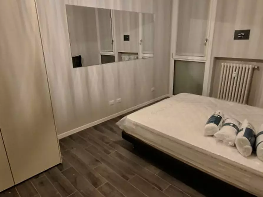 Immagine 16 di Appartamento in affitto  in Viale Mentana, 112 a Parma