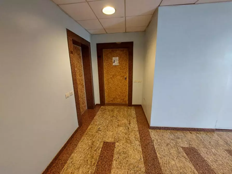 Immagine 18 di Ufficio in vendita  in Via Orzinuovi, 20, 25125 Brescia BS, Italia a Brescia