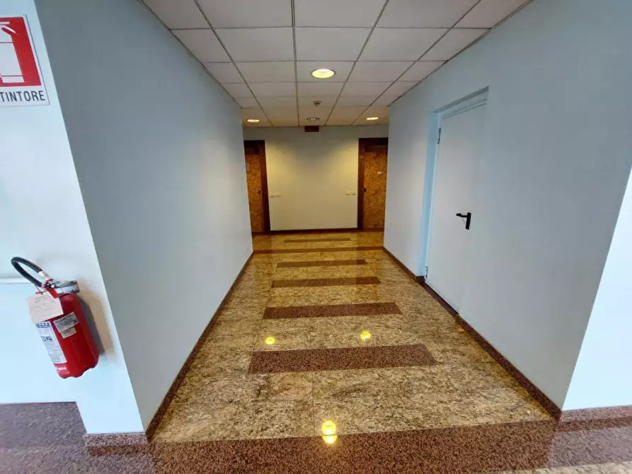 Immagine 27 di Ufficio in vendita  in Via Orzinuovi, 20, 25125 Brescia BS, Italia a Brescia