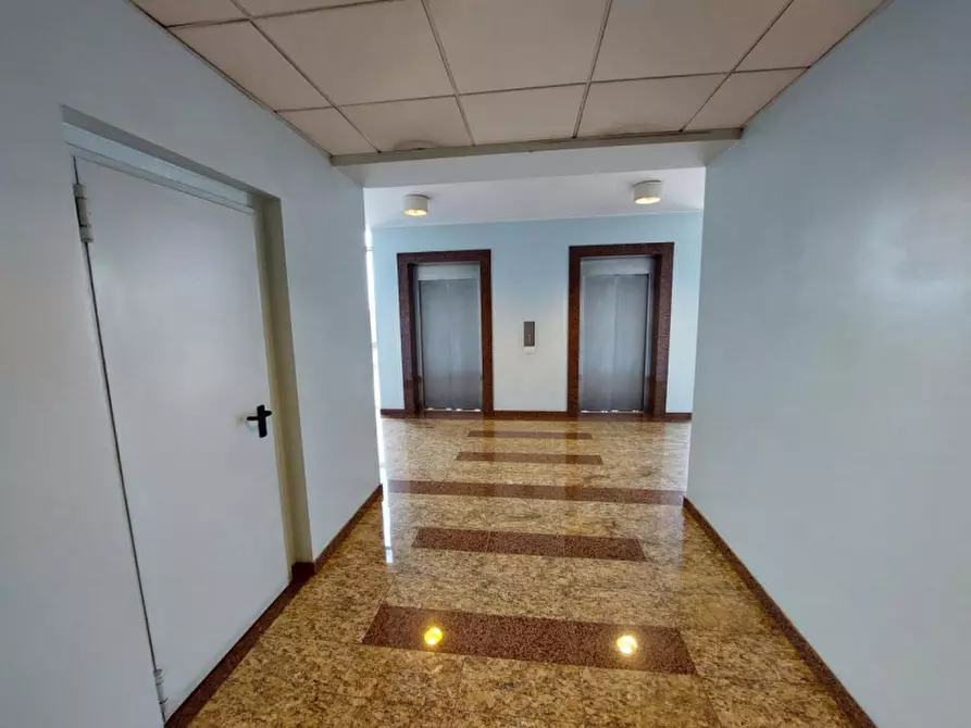 Immagine 28 di Ufficio in vendita  in Via Orzinuovi, 20, 25125 Brescia BS, Italia a Brescia