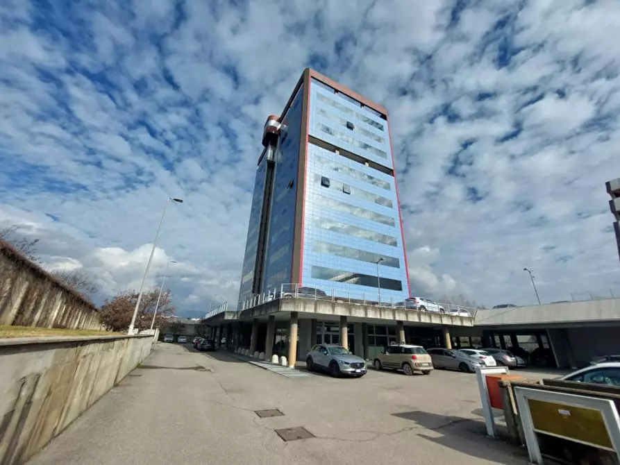 Immagine 30 di Ufficio in vendita  in Via Orzinuovi, 20, 25125 Brescia BS, Italia a Brescia