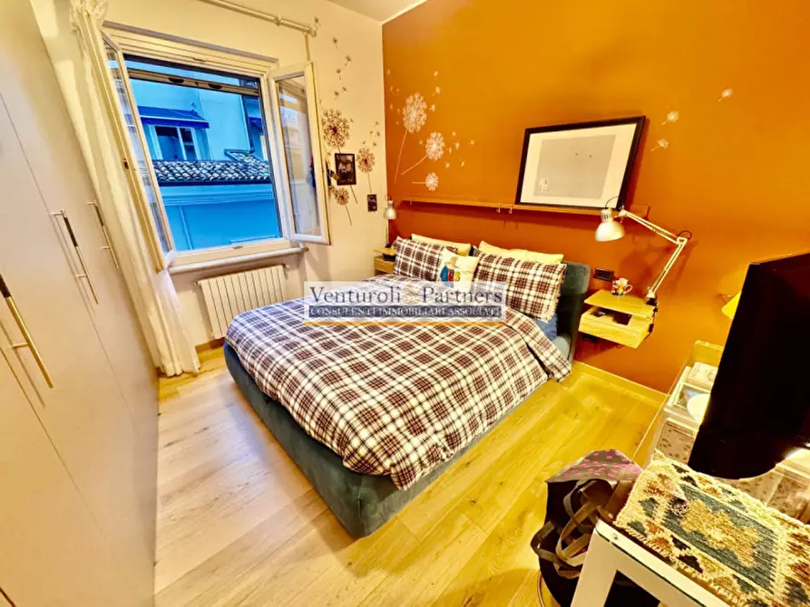 Immagine 6 di Appartamento in vendita  in Via Roma a Desenzano Del Garda