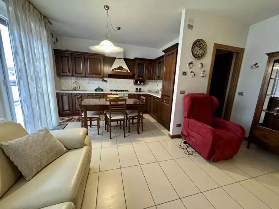 Immagine 3 di Appartamento in affitto  in Via Loncon a Jesolo