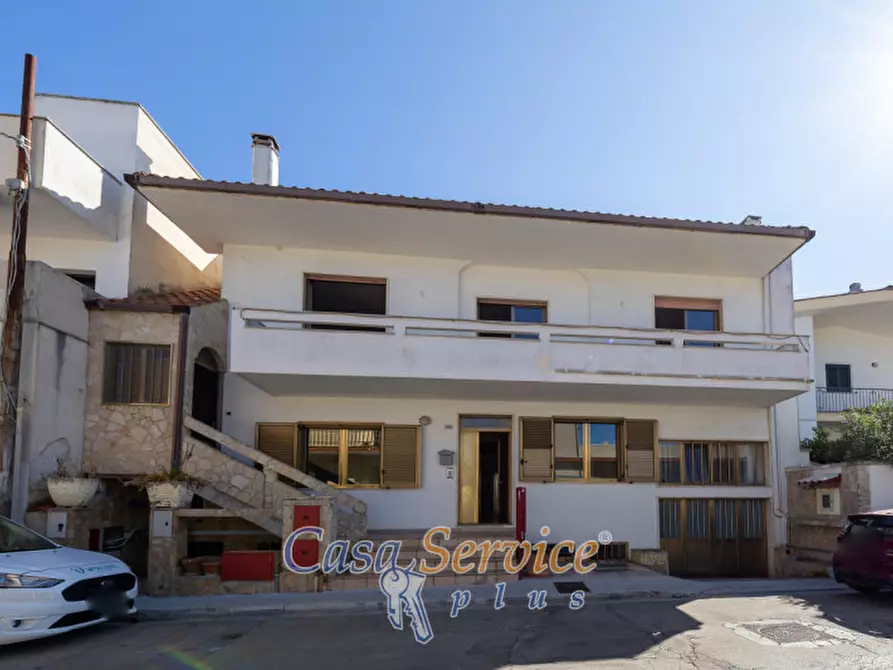 Immagine 1 di Casa bifamiliare in vendita  in Via Vittorio Veneto a Supersano