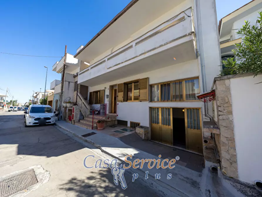 Immagine 9 di Casa bifamiliare in vendita  in Via Vittorio Veneto a Supersano