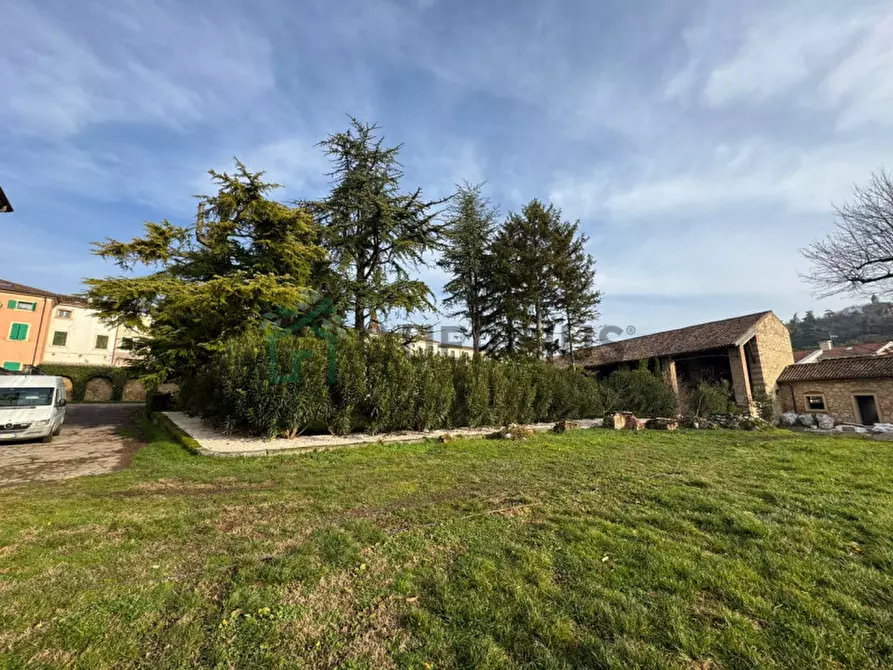 Immagine 6 di Rustico / casale in vendita  in PIAZZA GIACOMO MATTEOTTI a Caldiero