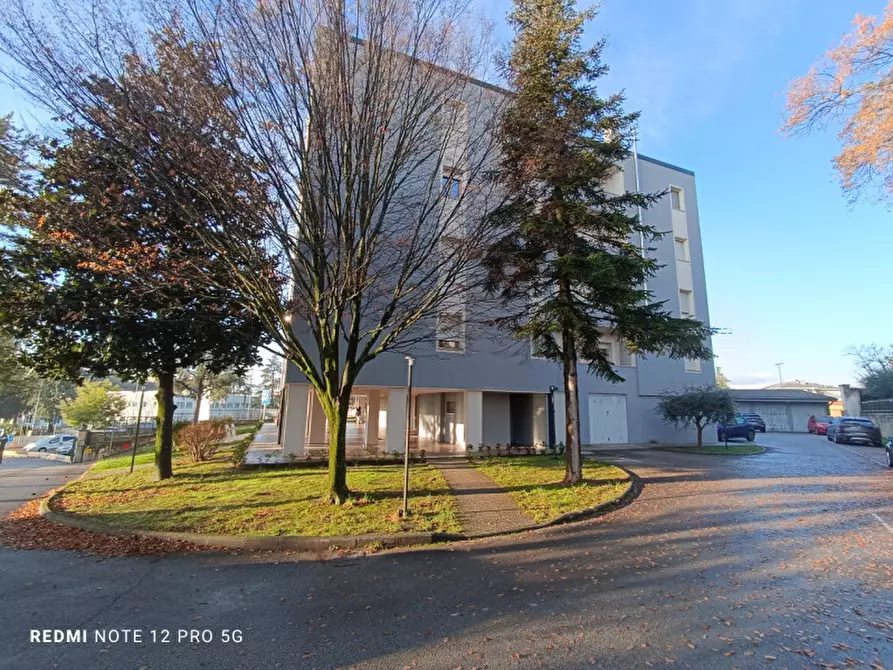 Immagine 6 di Appartamento in vendita  in Via Roma a Macerata