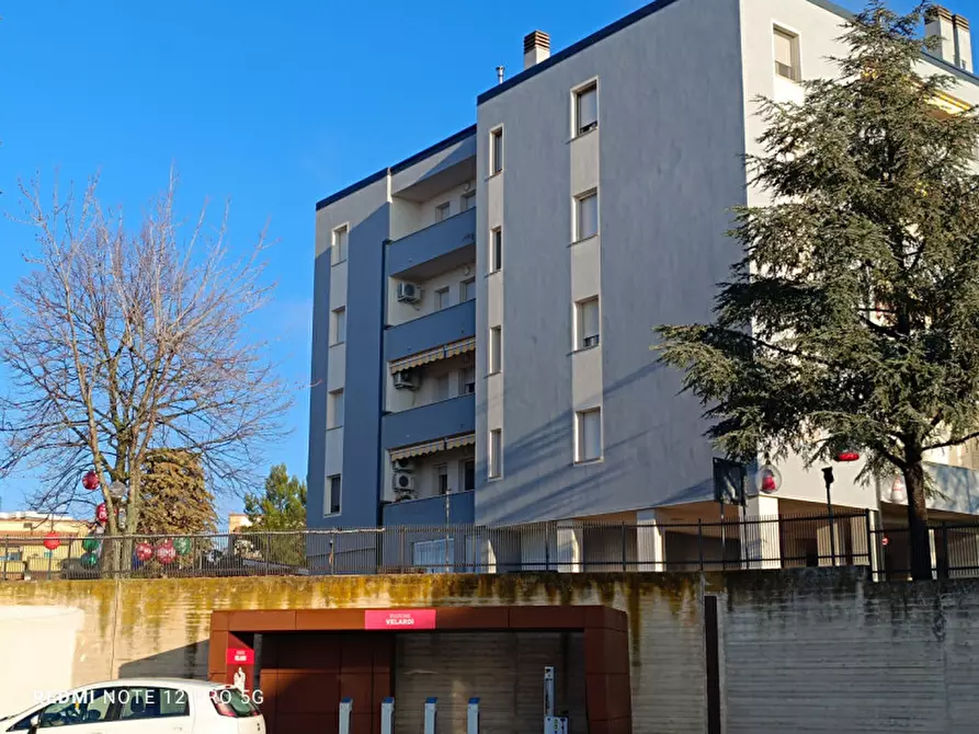 Immagine 10 di Appartamento in vendita  in Via Roma a Macerata