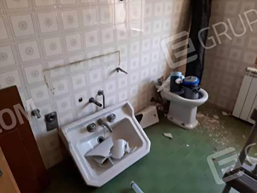 Immagine 16 di Appartamento in vendita  in VIA LEGNAGO 21 a Palu'