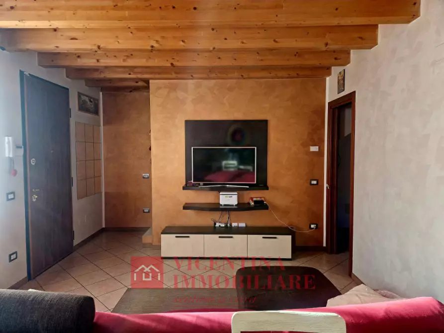 Immagine 6 di Appartamento in vendita  in Via Francesco Petrarca 20 a Barbarano Mossano