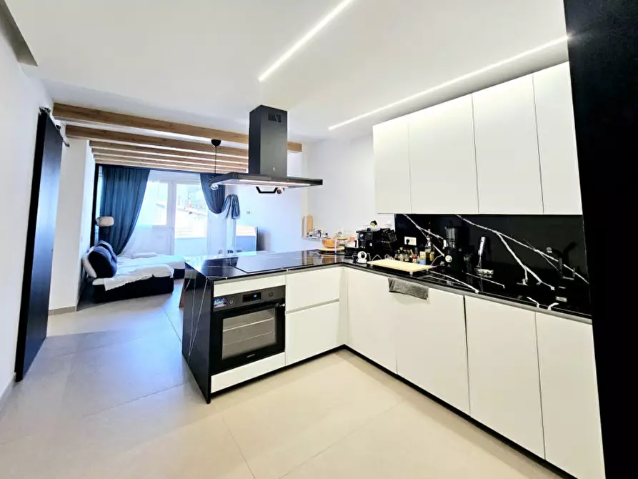 Immagine 9 di Appartamento in vendita  in Via Giuseppe Cesare Abba a Padova