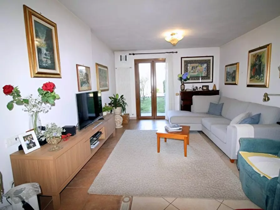 Immagine 5 di Casa indipendente in vendita  in Via Ponterotto a Padova