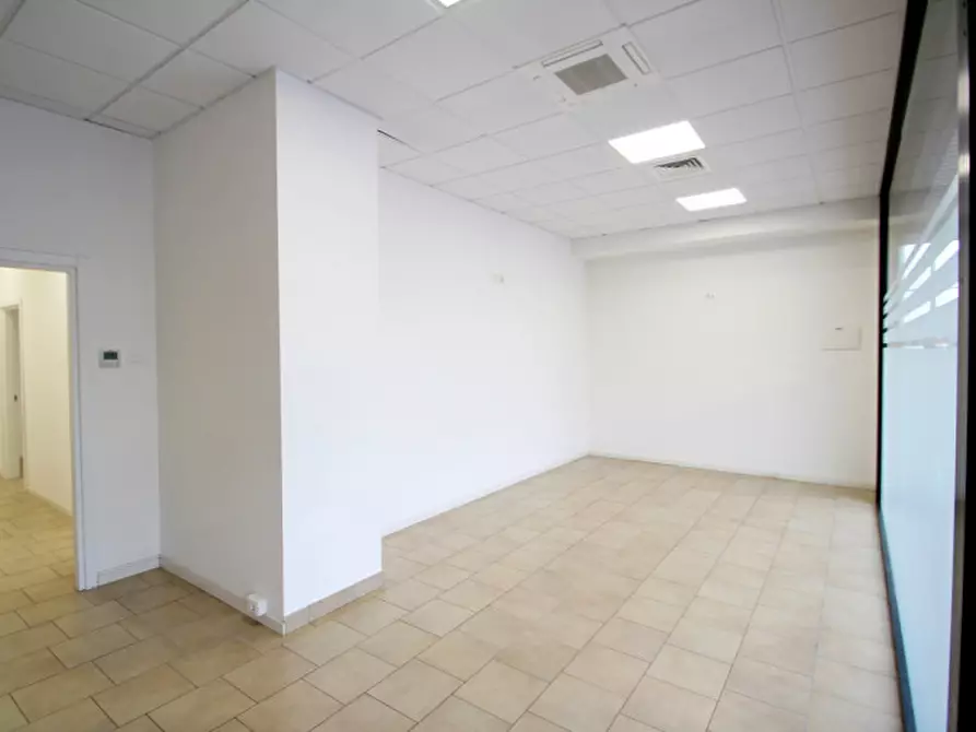 Immagine 3 di Ufficio in vendita  in Via Amalia Vescovo a Pianiga