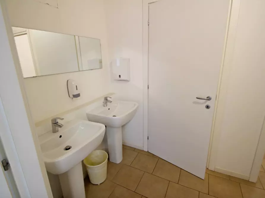 Immagine 5 di Ufficio in vendita  in Via Amalia Vescovo a Pianiga