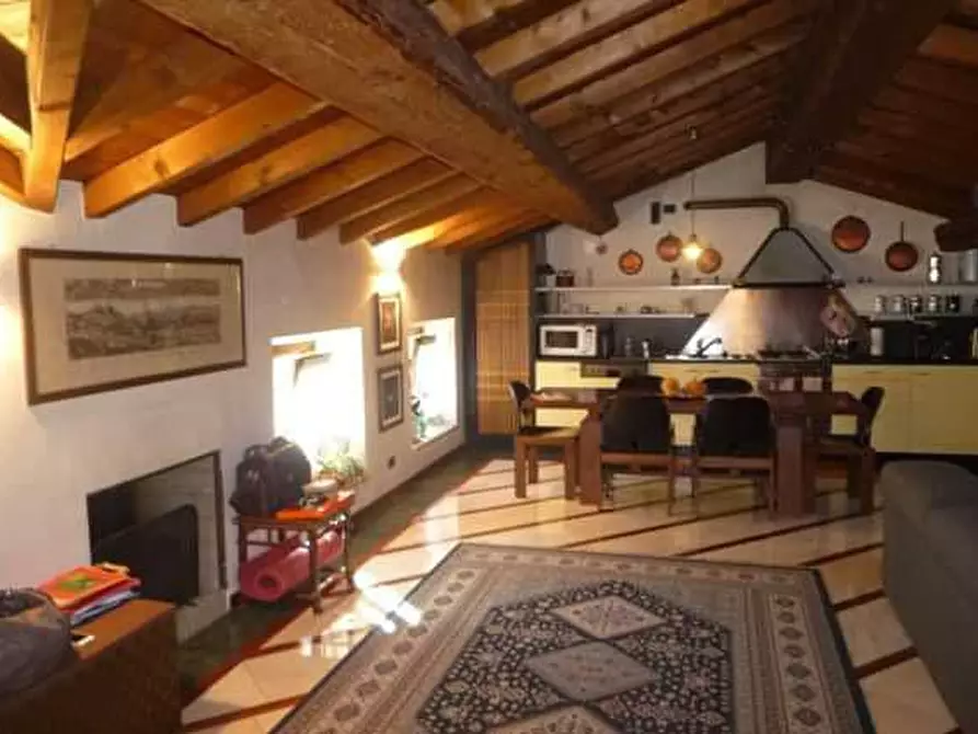 Immagine 2 di Appartamento in affitto  a Verona