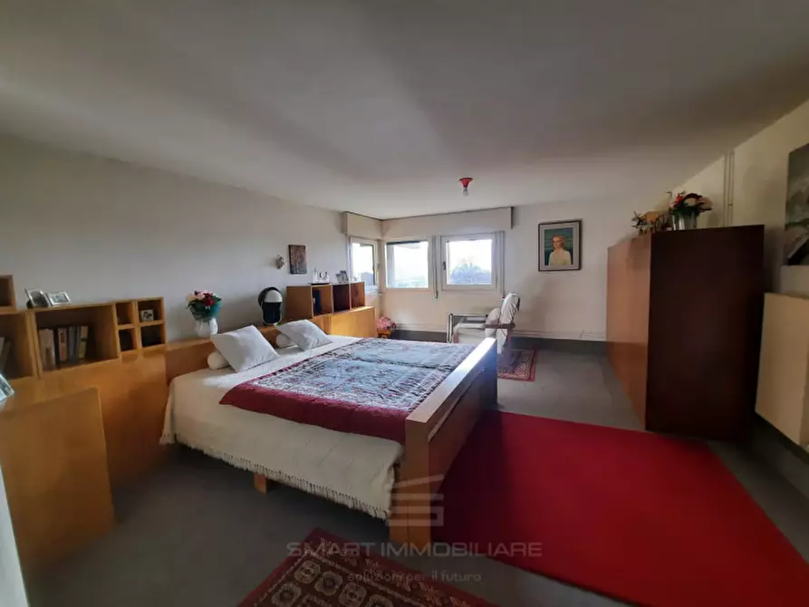 Immagine 25 di Villa in vendita  a Brescia