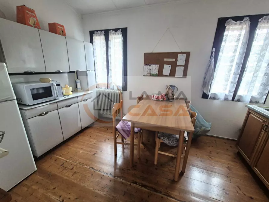 Immagine 8 di Camera in affitto  in Via Due Giugno 50 a Legnaro