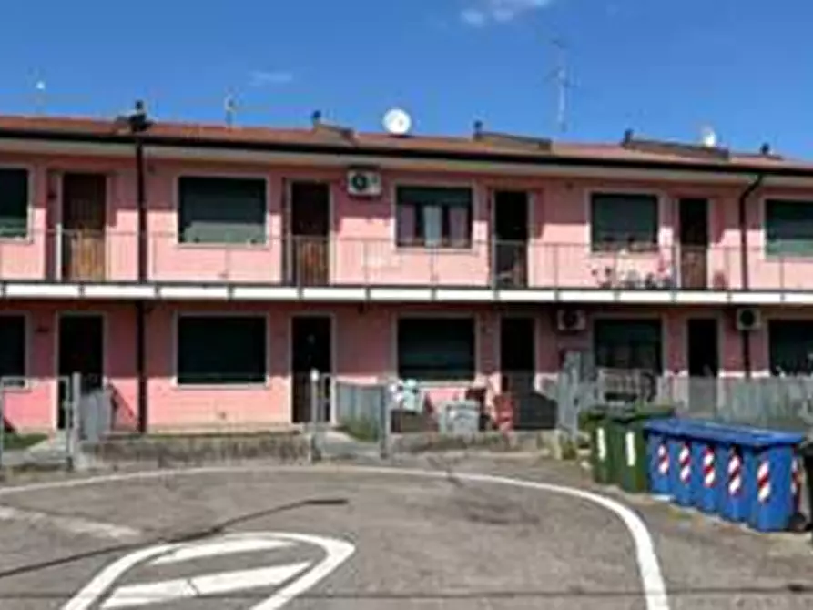 Immagine 2 di Appartamento in vendita  in Via Filzi snc a Sanguinetto