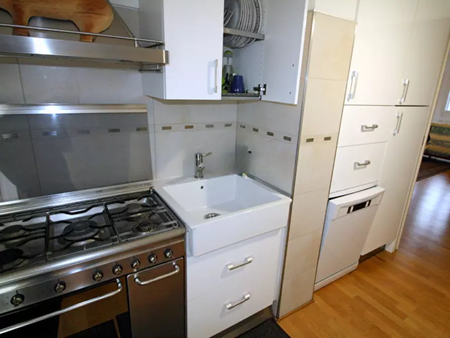 Immagine 5 di Appartamento in vendita  in Via Giuseppe Cesare Abba a Padova