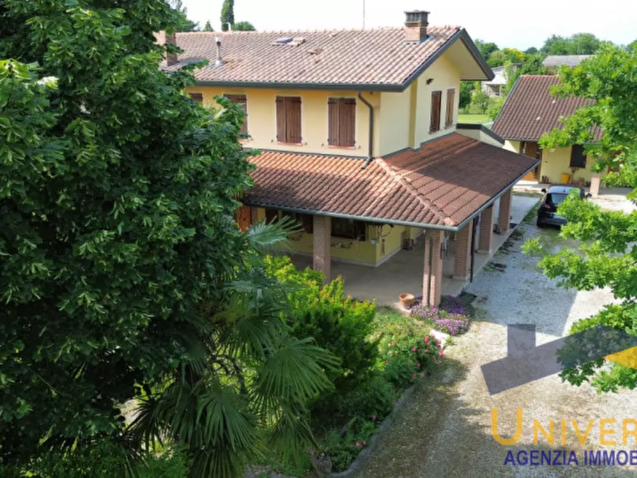 Immagine 2 di Casa bifamiliare in vendita  a San Giorgio Delle Pertiche