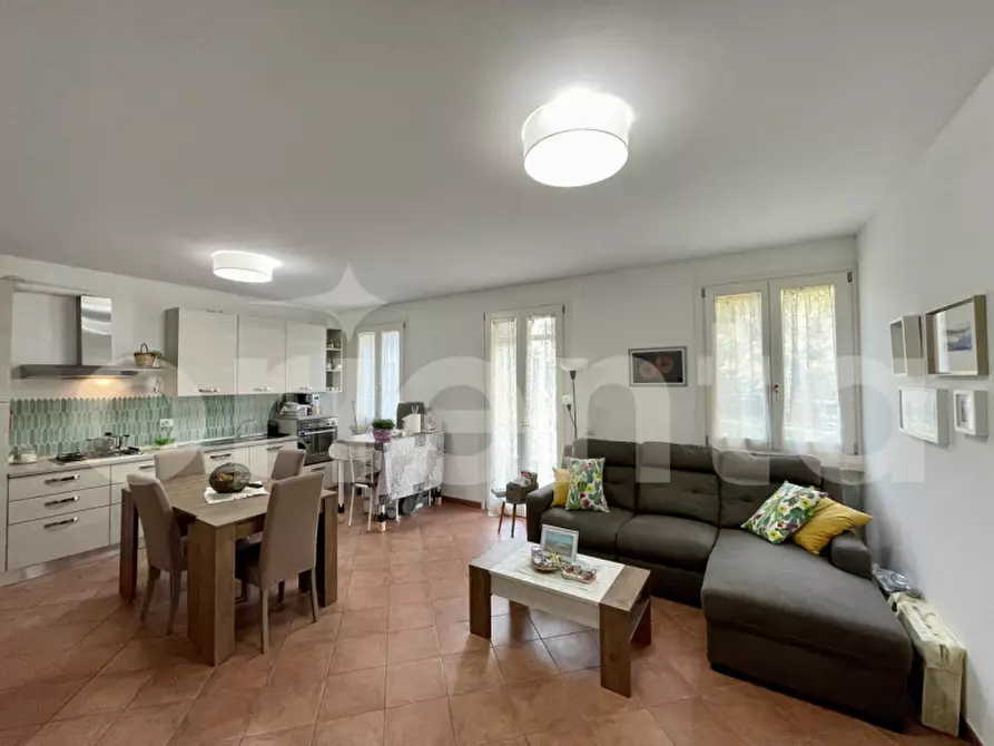 Immagine 2 di Appartamento in vendita  in viale guglielmo marconi 179 a Montichiari