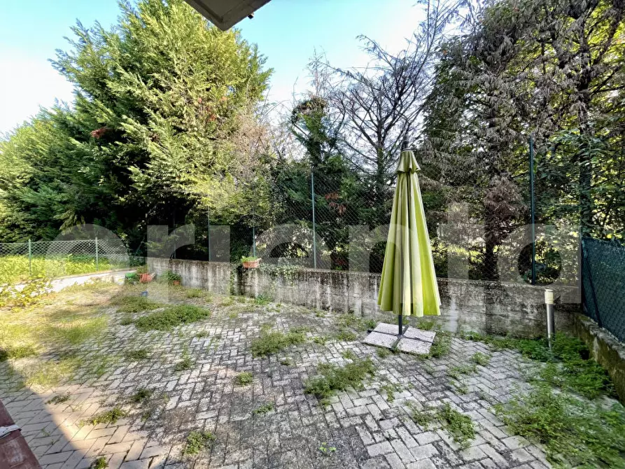 Immagine 10 di Appartamento in vendita  in viale guglielmo marconi 179 a Montichiari