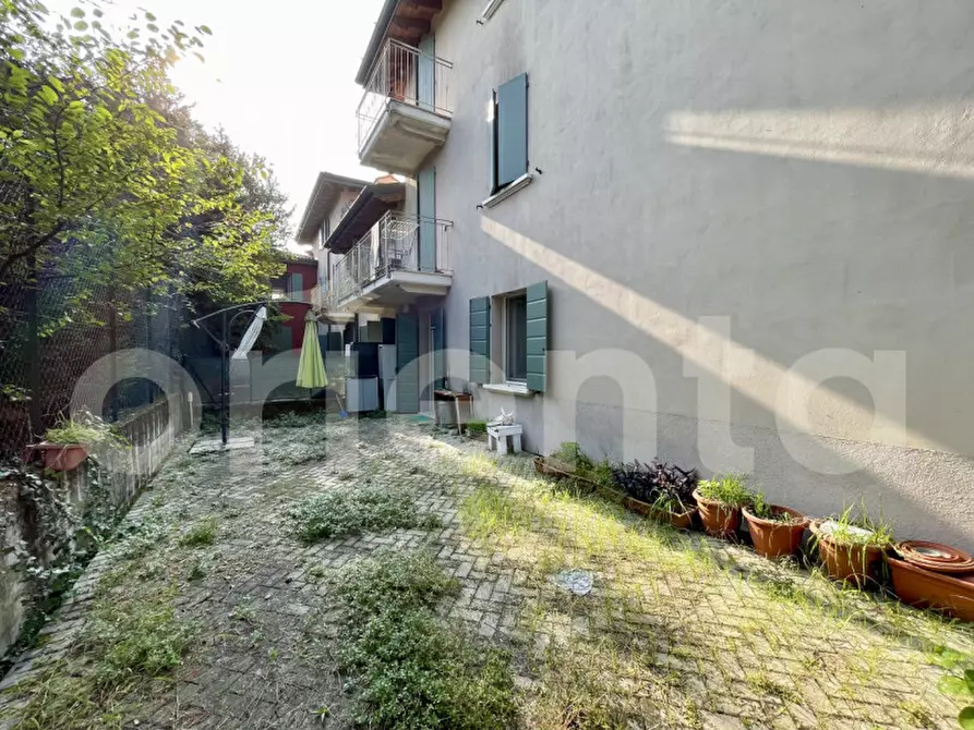 Immagine 12 di Appartamento in vendita  in viale guglielmo marconi 179 a Montichiari