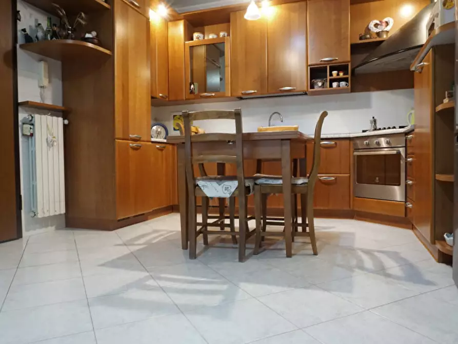 Immagine 10 di Appartamento in vendita  in STRADA PARATOIA, 26 a Parma