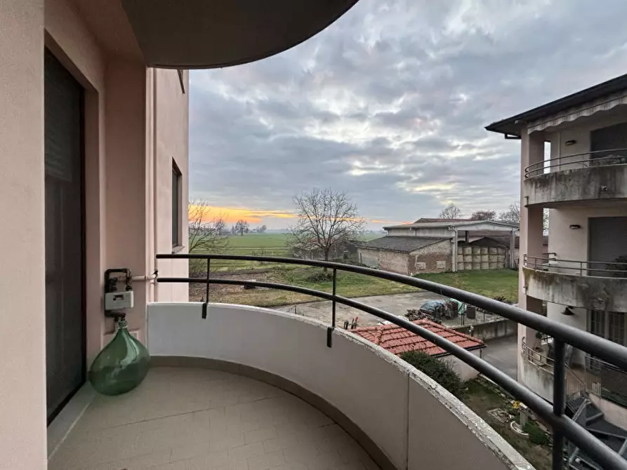 Immagine 13 di Appartamento in vendita  in STRADA PARATOIA, 26 a Parma