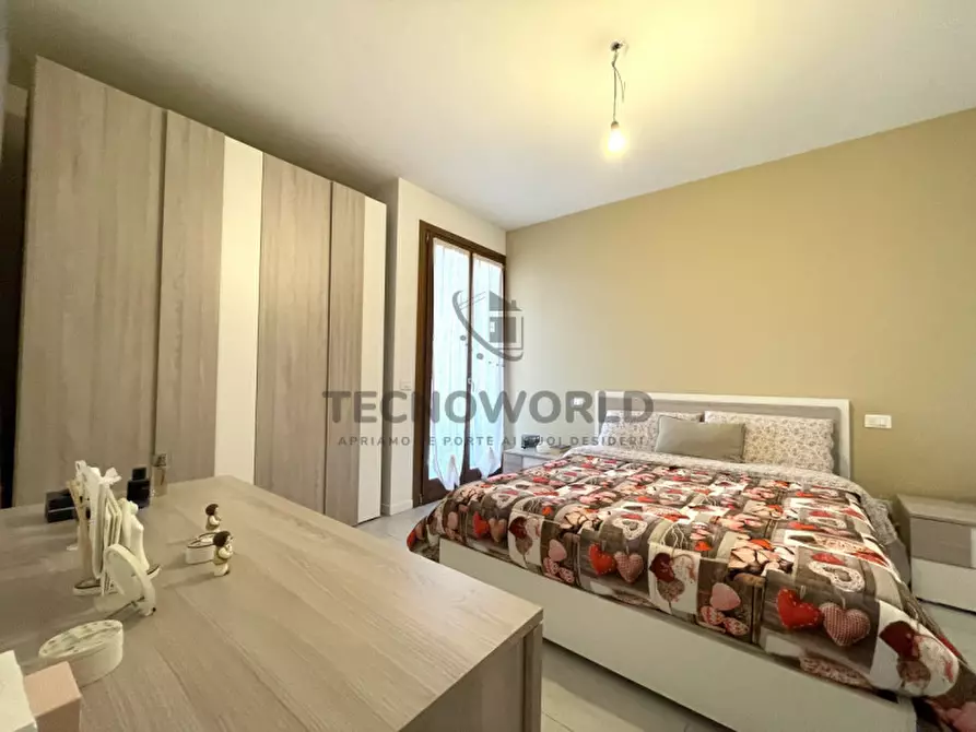 Immagine 10 di Appartamento in vendita  in piazza giuseppe ciscato a Malo