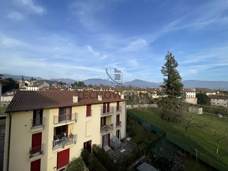 Immagine 16 di Appartamento in vendita  in piazza giuseppe ciscato a Malo