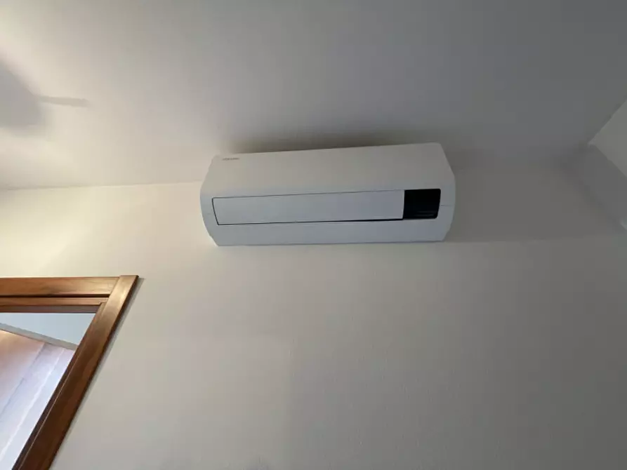 Immagine 15 di Appartamento in vendita  in piazza giuseppe ciscato a Malo