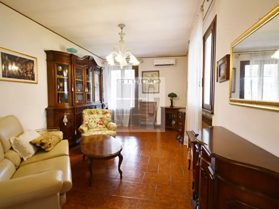 Immagine 1 di Casa indipendente in vendita  in via Gritti a Piombino Dese