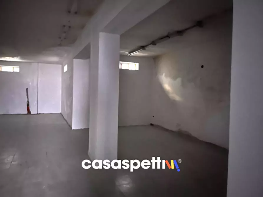 Immagine 2 di Magazzino in vendita  in Via Sant' Andrea, 22 a Baronissi