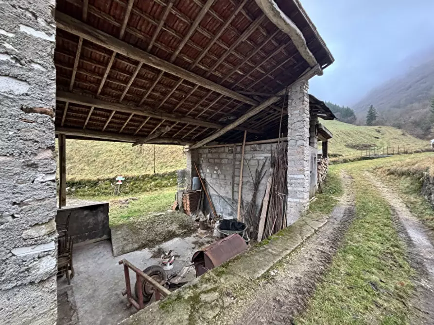 Immagine 35 di Rustico / casale in vendita  in Contrada Xami, 7 a Selva Di Progno