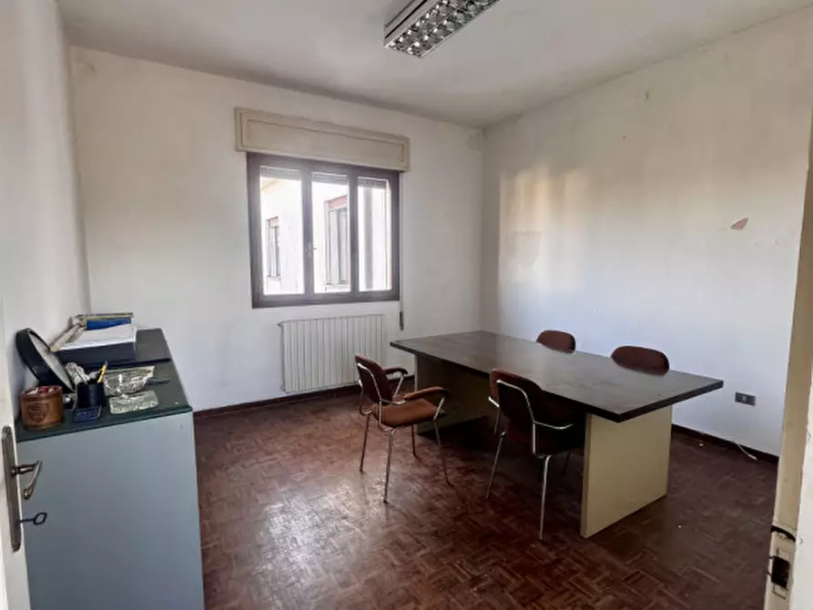 Immagine 2 di Laboratorio in vendita  in Via San Giacomo a Monselice