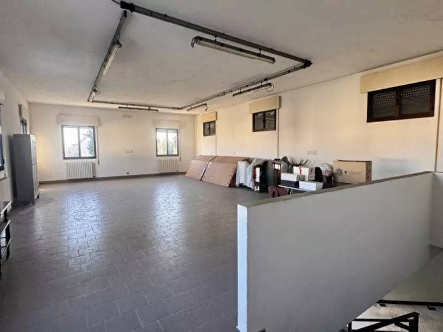 Immagine 10 di Laboratorio in vendita  in Via San Giacomo a Monselice