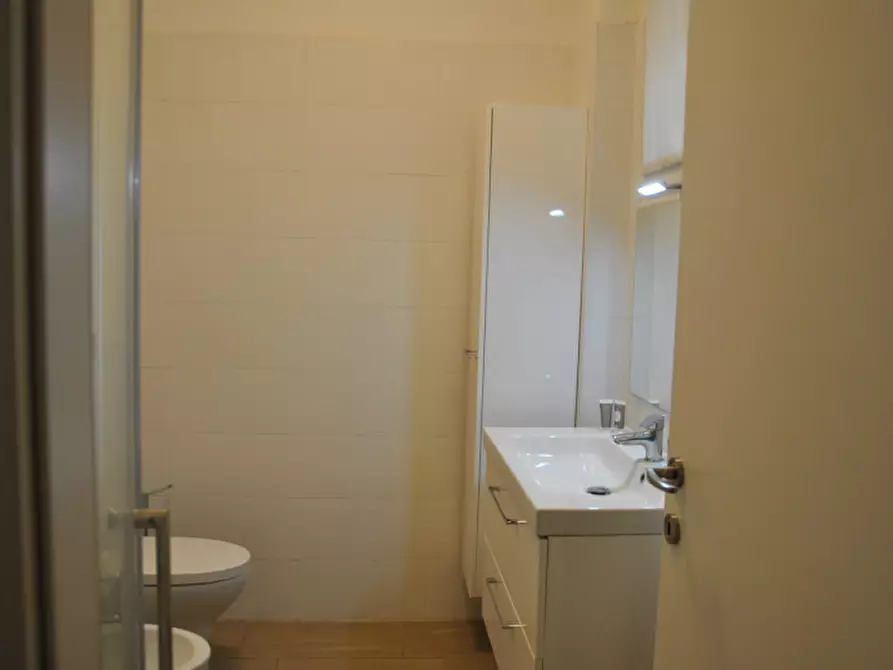 Immagine 13 di Appartamento in affitto  in via serra 3 a Rho