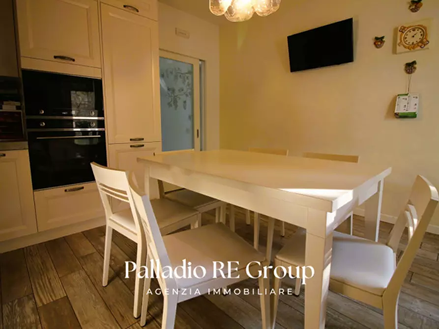 Immagine 11 di Casa bifamiliare in vendita  in Via Europa a Altavilla Vicentina