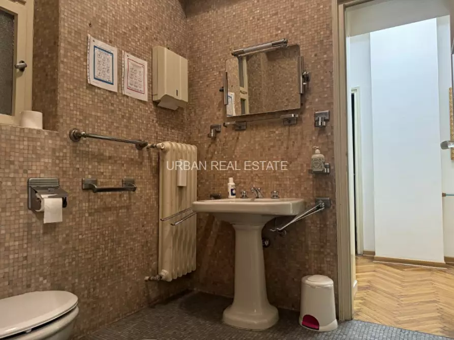 Immagine 4 di Appartamento in vendita  in Via Gioacchino Murat 16 a Trieste