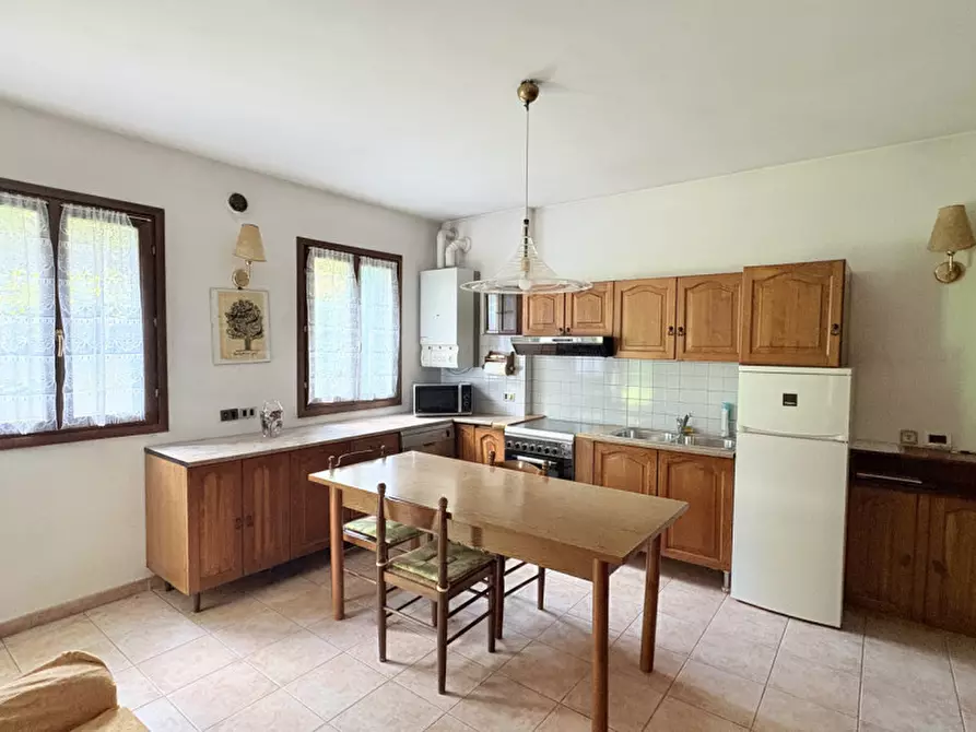 Immagine 7 di Appartamento in vendita  in Viale degli alpini a Battaglia Terme